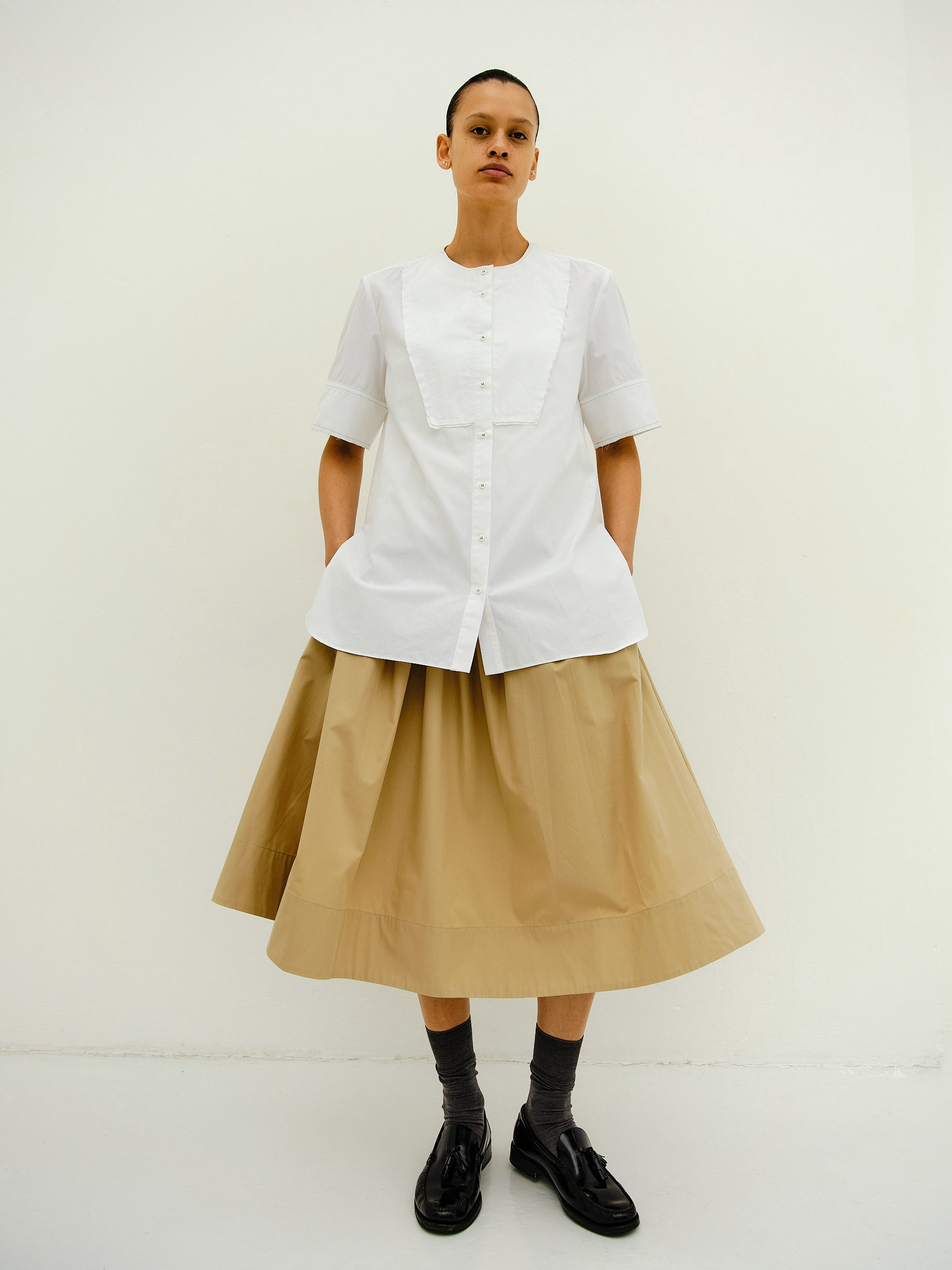 APOLLONIA SKIRT / ALMOND MILK