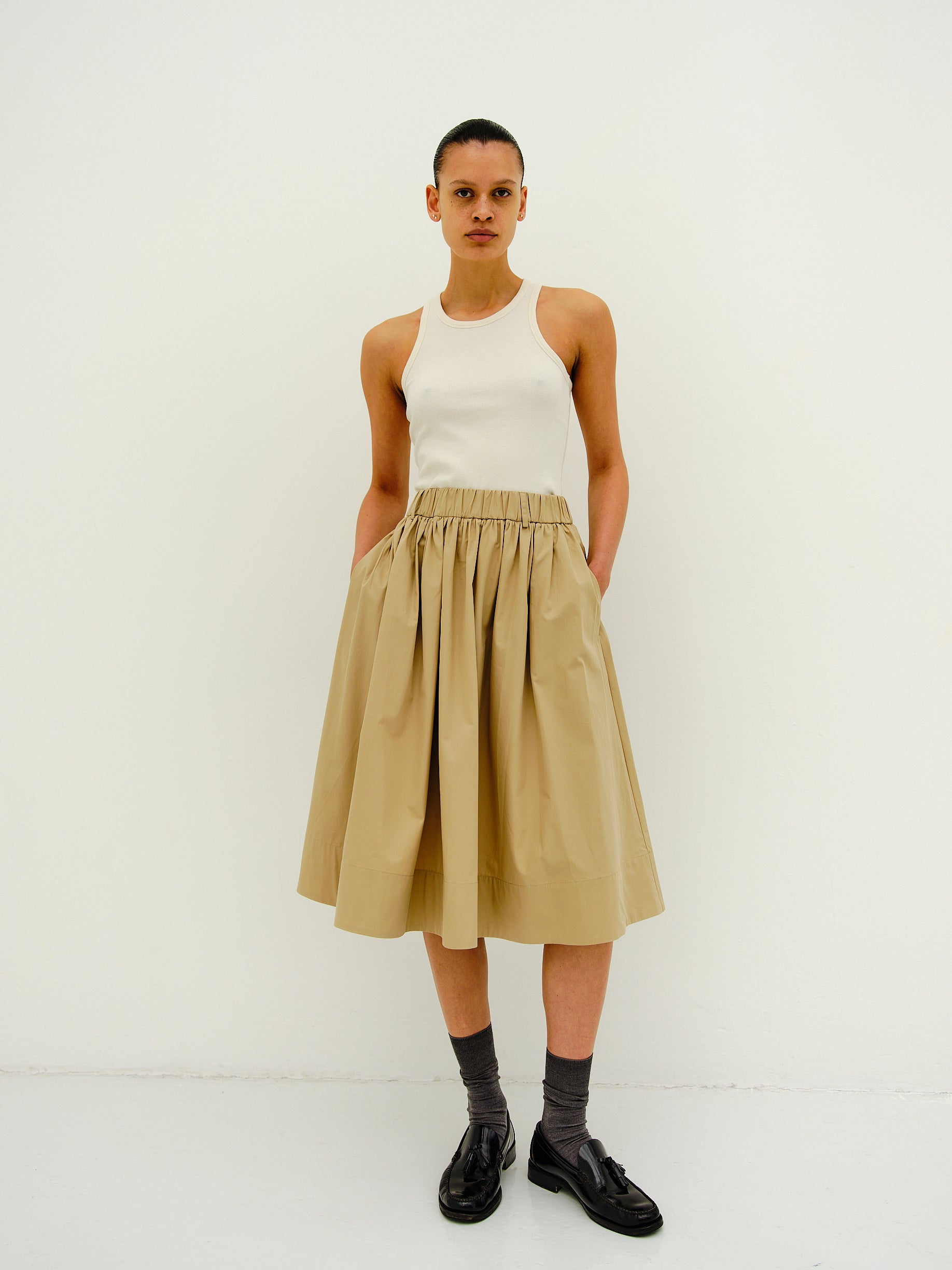 APOLLONIA SKIRT / ALMOND MILK