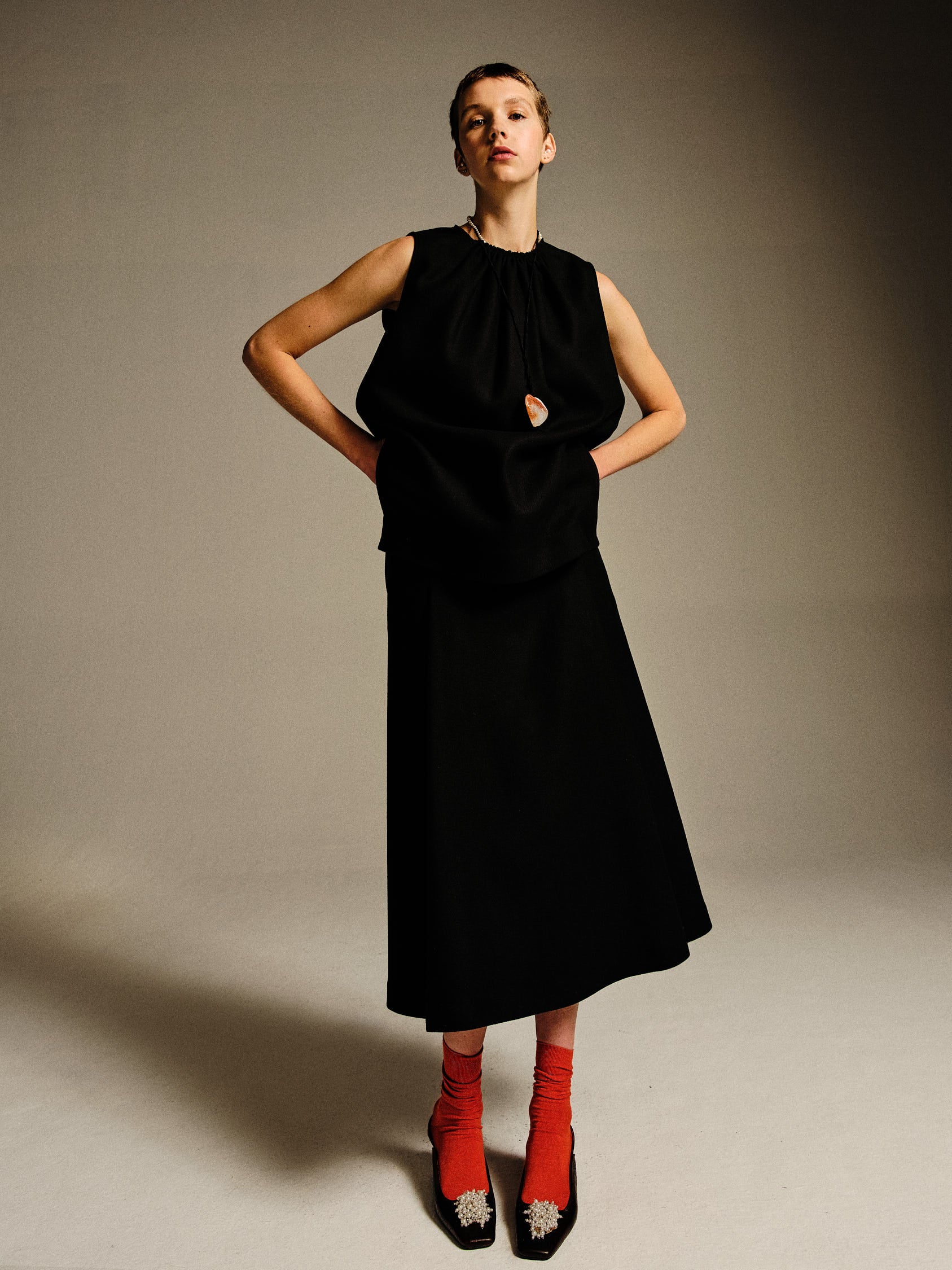 JOHN TOP / BLACK WOOL