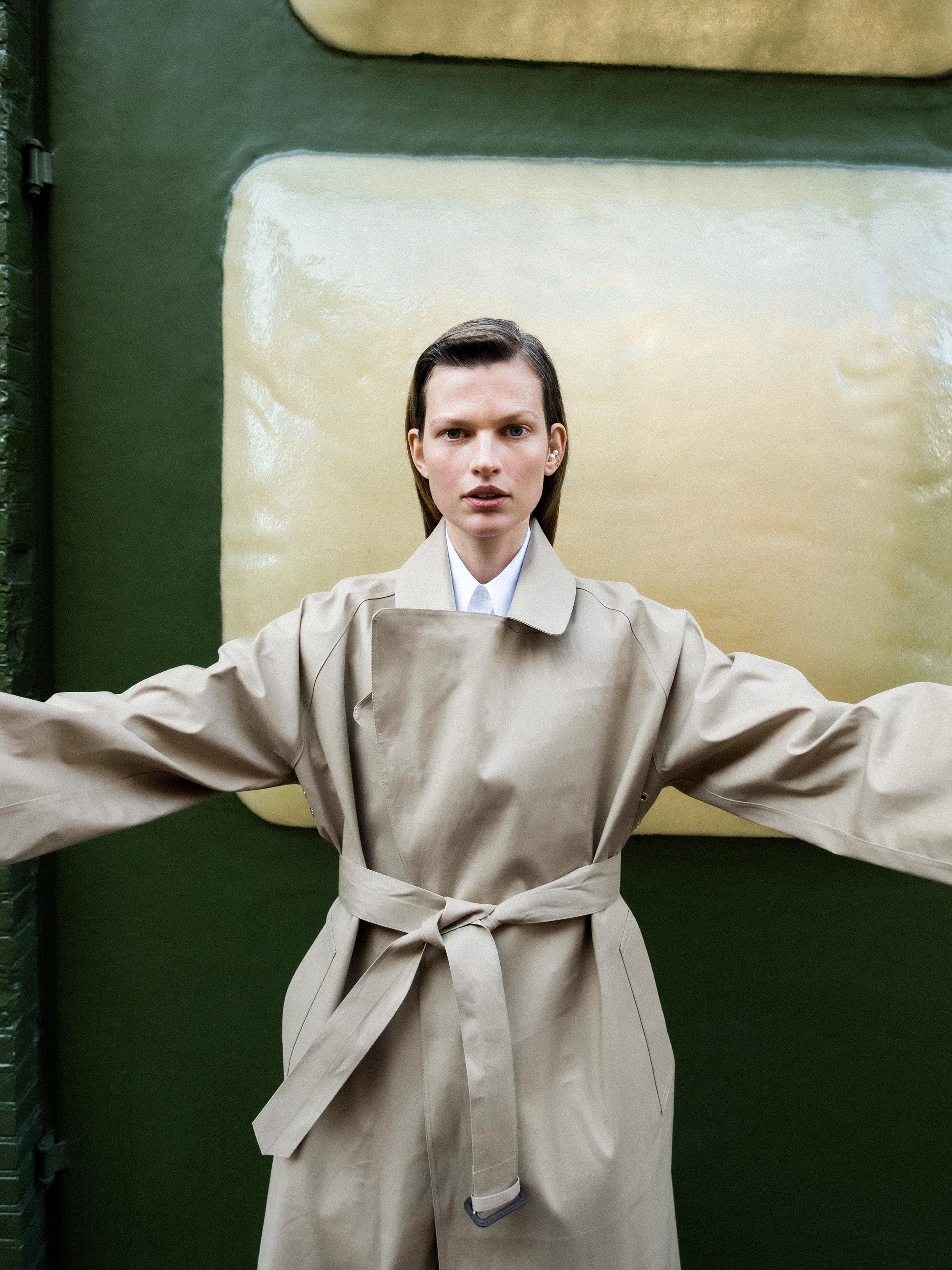 RIKA STUDIOS X MACKINTOSH, KINTORE TRENCH COAT / FAWN