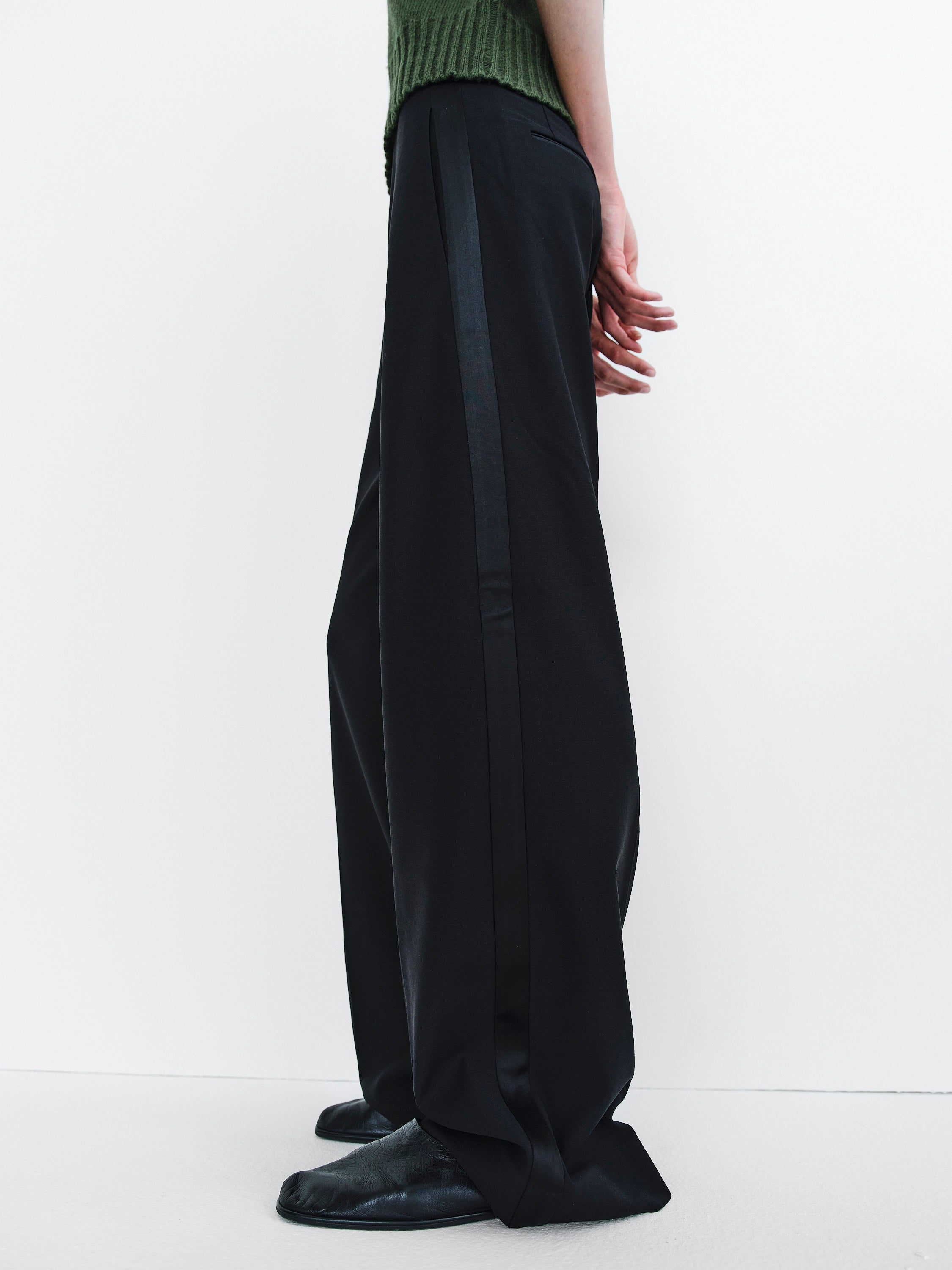 TUXEDO PANTS / BLACK