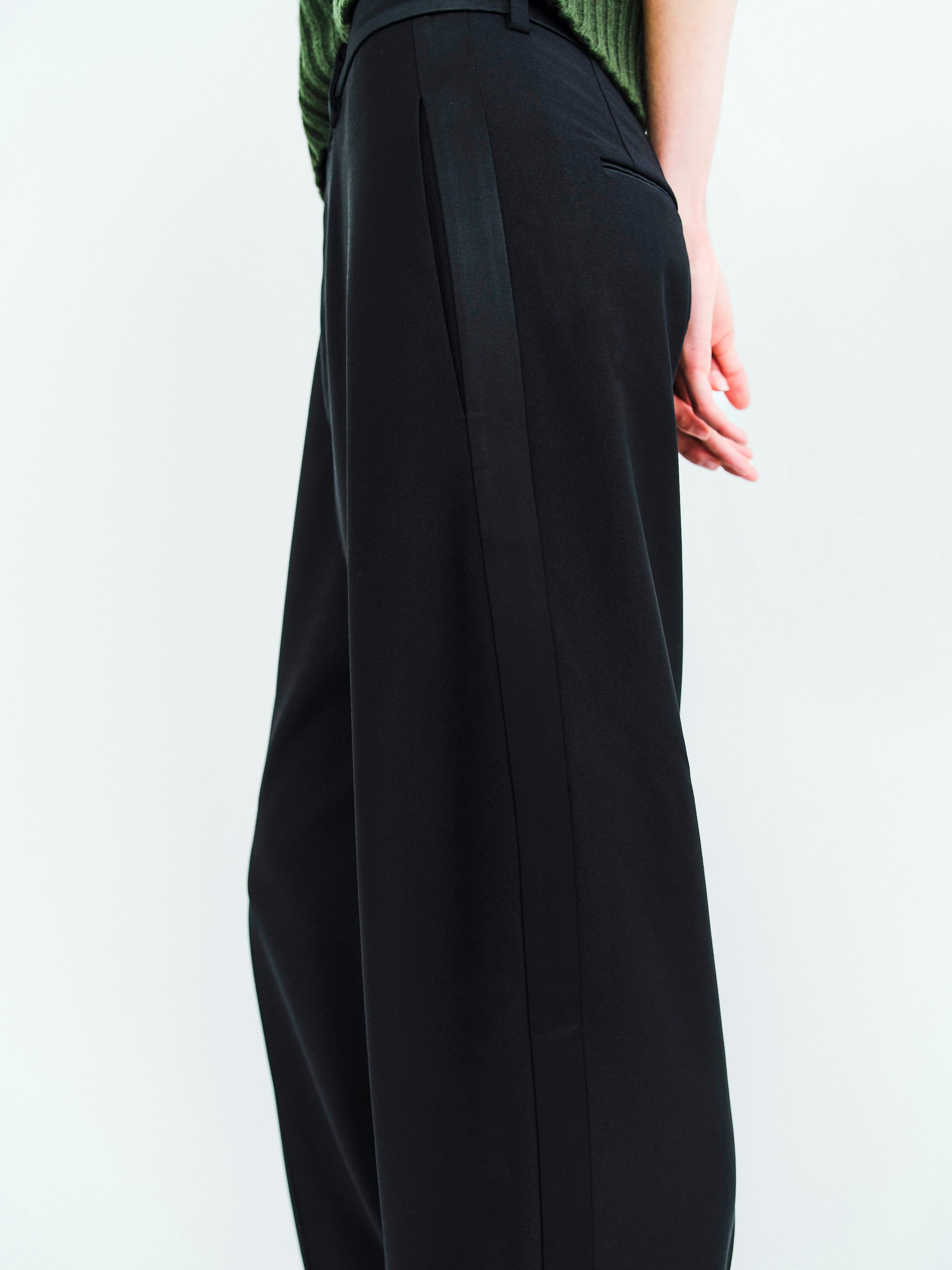 TUXEDO PANTS / BLACK