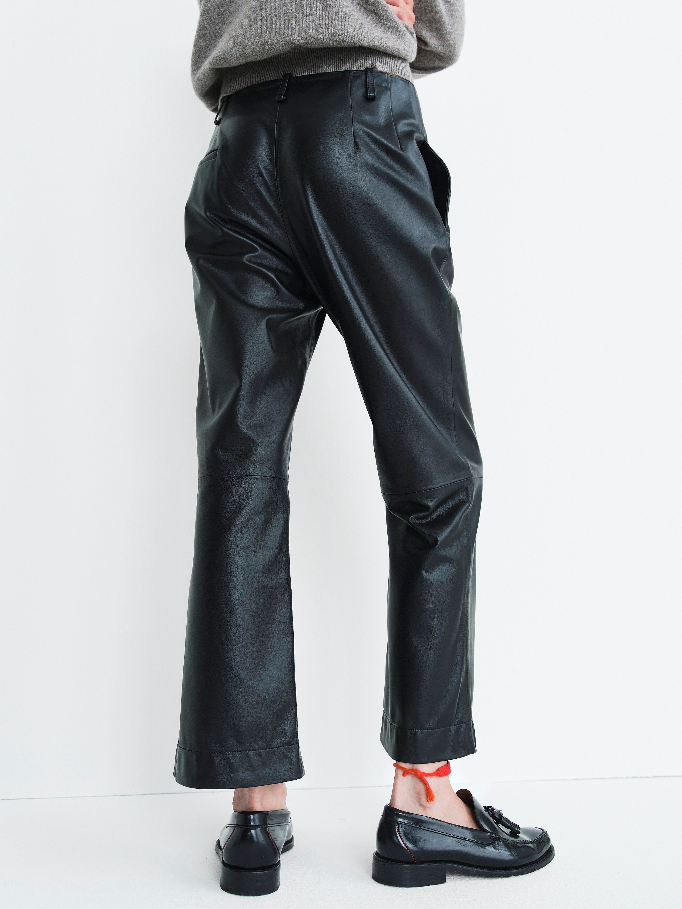 TOM PANTS / BLACK NAPPA