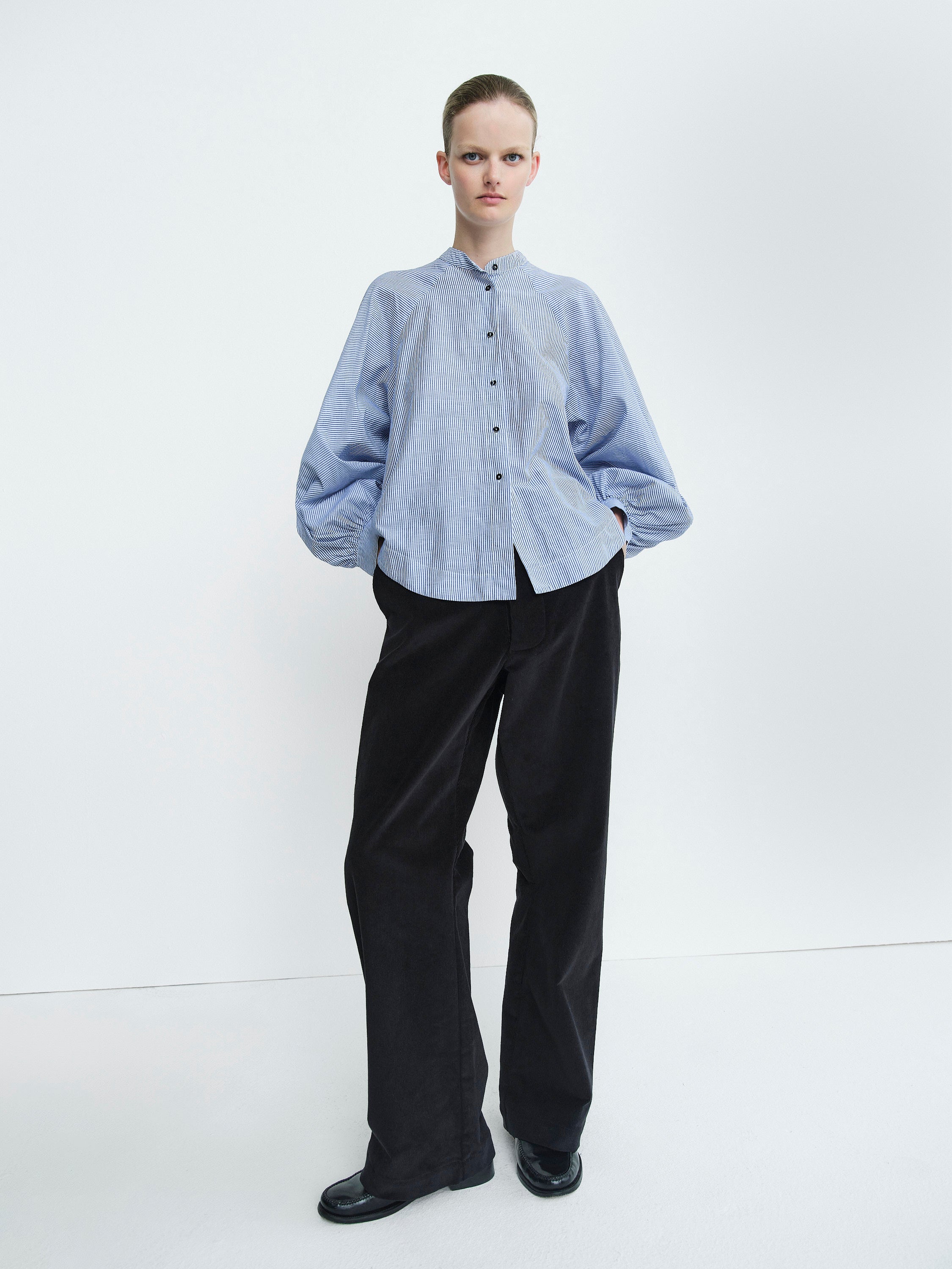 JOAN SHIRT  / WHITE /BLUE STRIPE