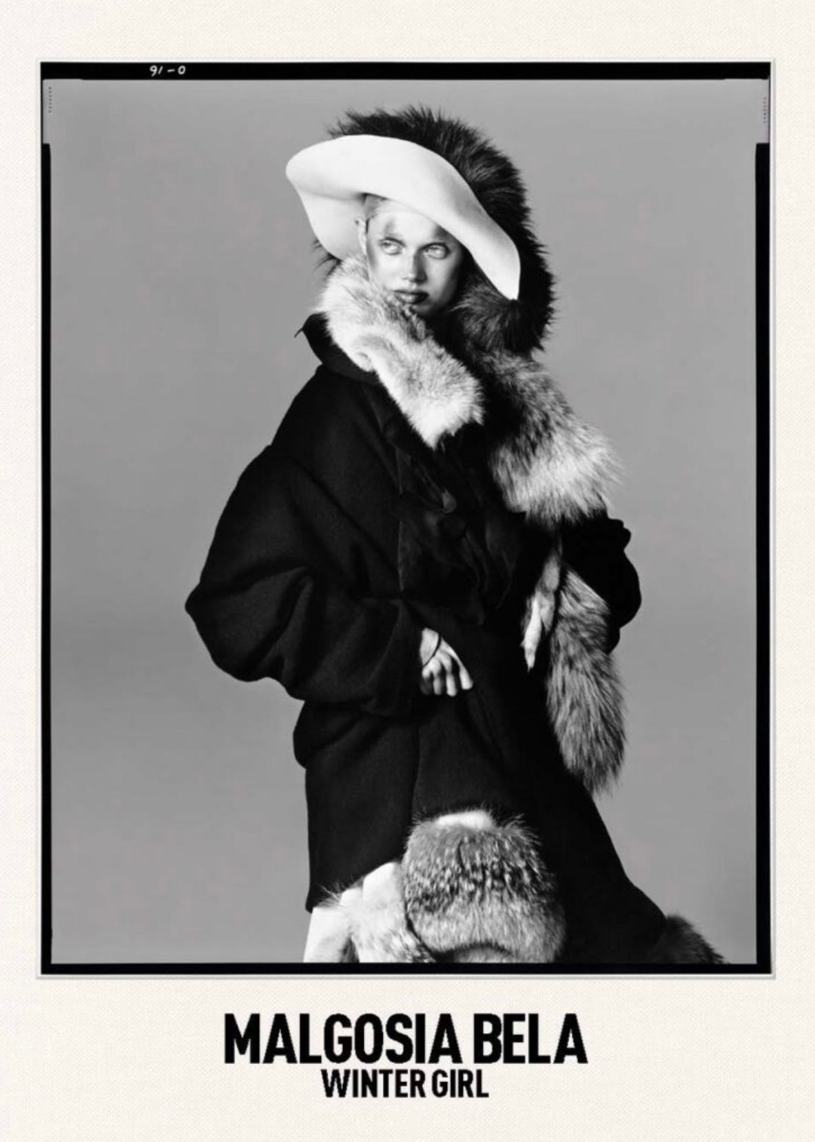 MALGOSIA BELA / WINTER GIRL
