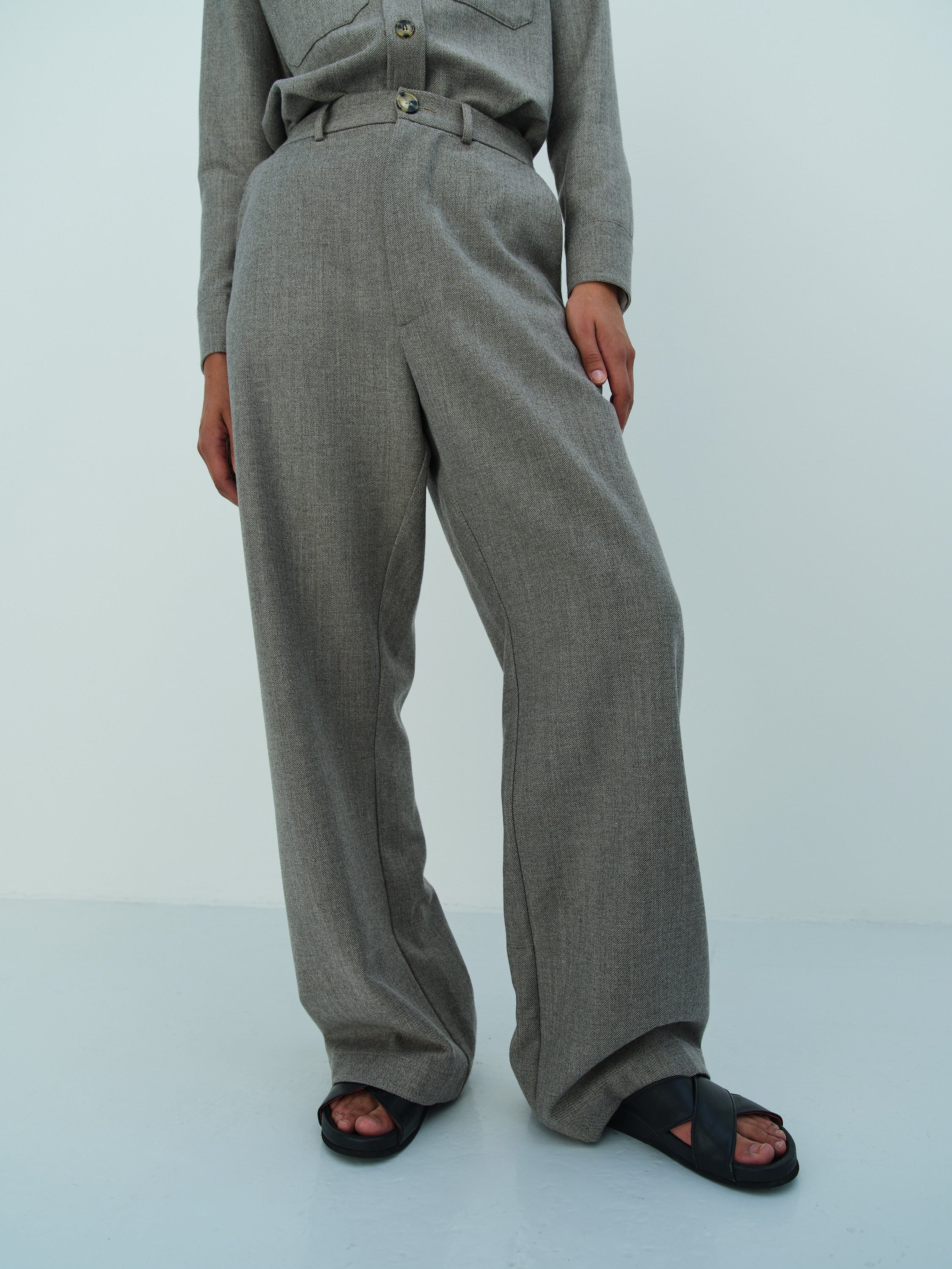BOWIE  PANTS / OAK