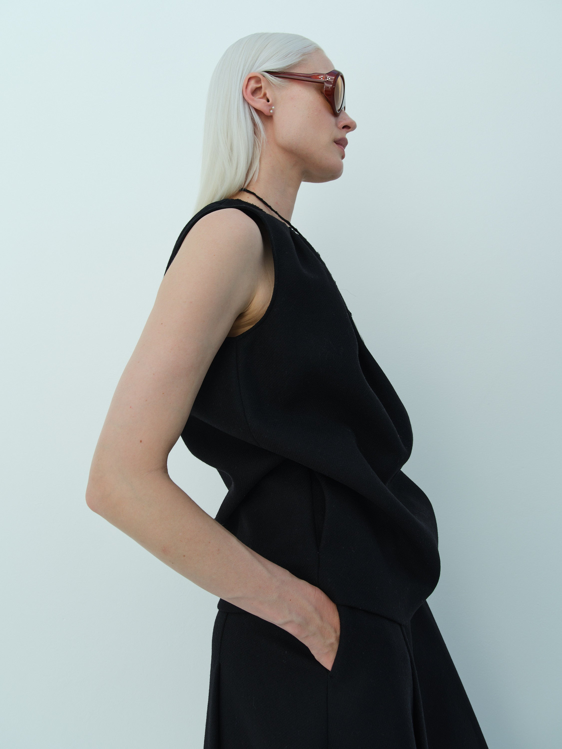 JOHN TOP / BLACK WOOL