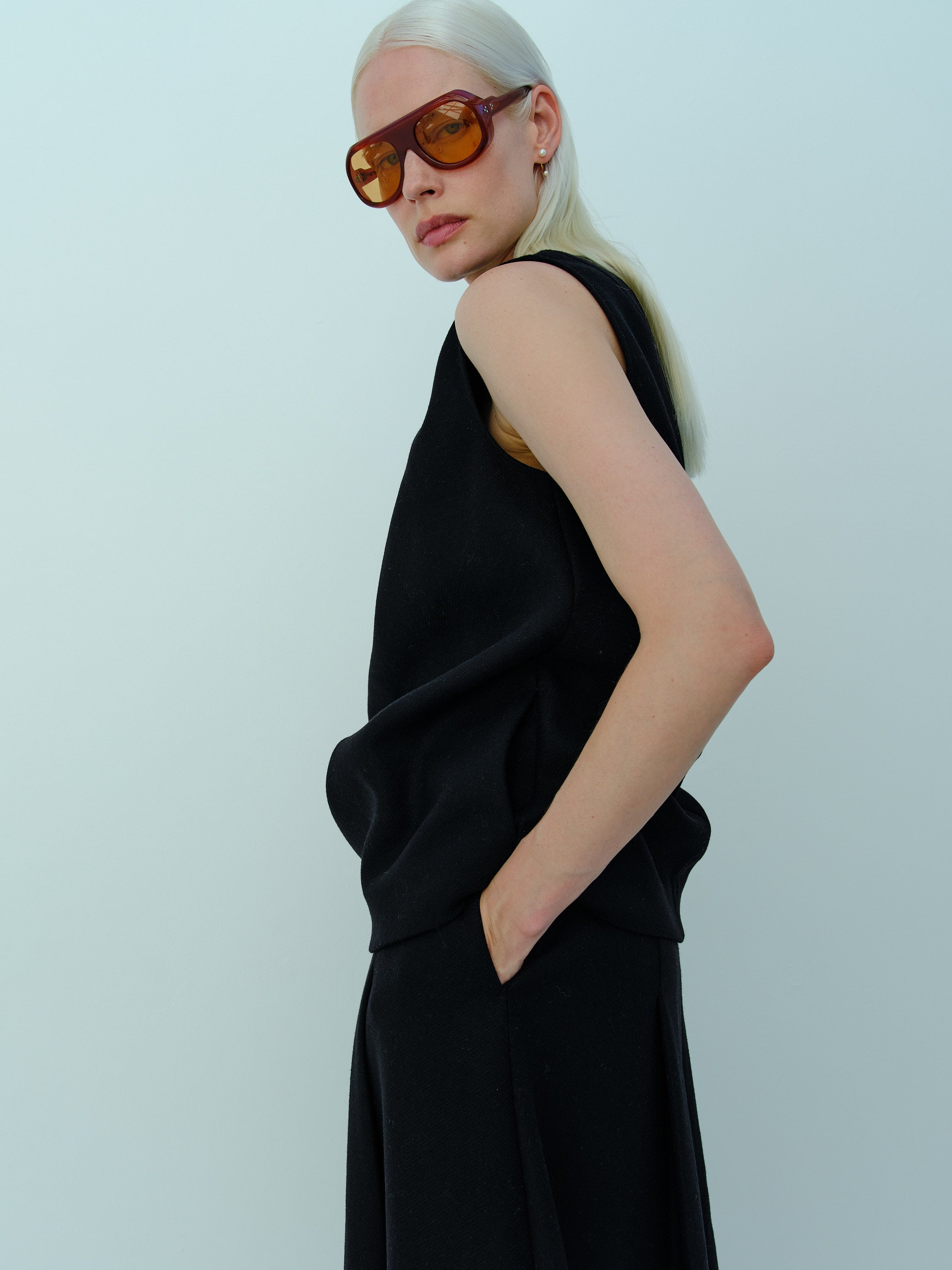 JOHN TOP / BLACK WOOL