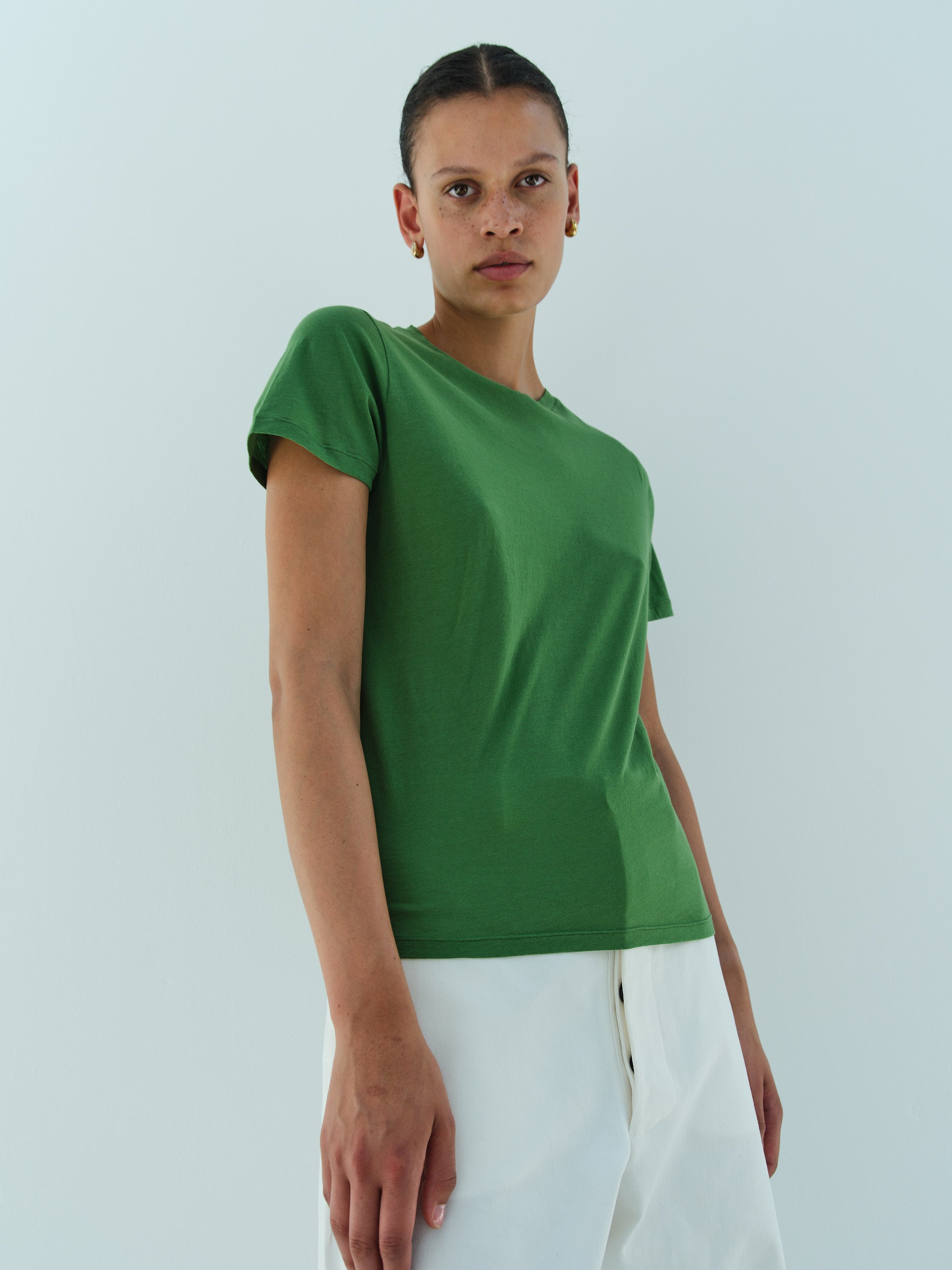 VANESSA TEE / KIWI