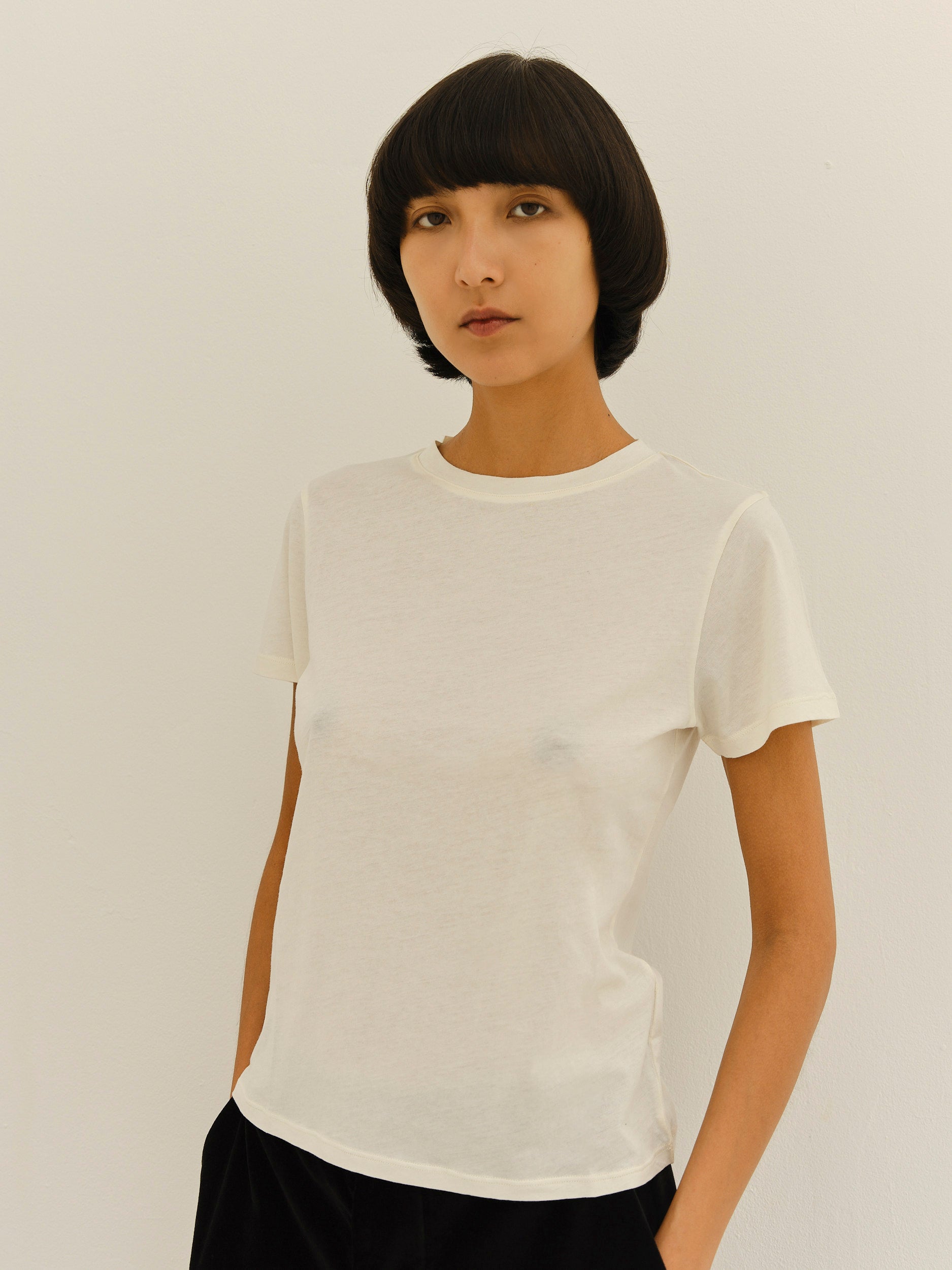VANESSA TEE / ECRU