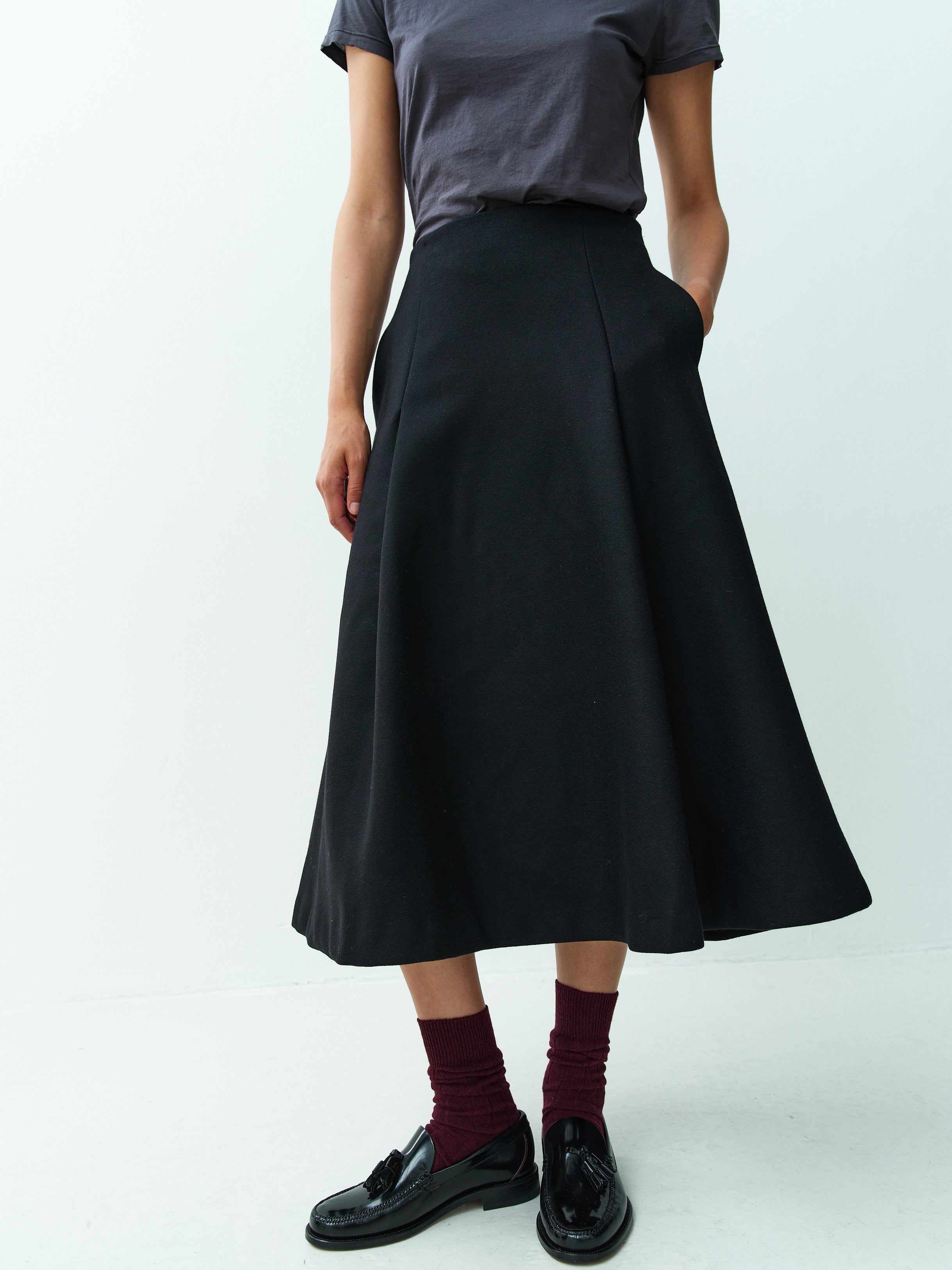 CHLOE SKIRT / BLACK WOOL
