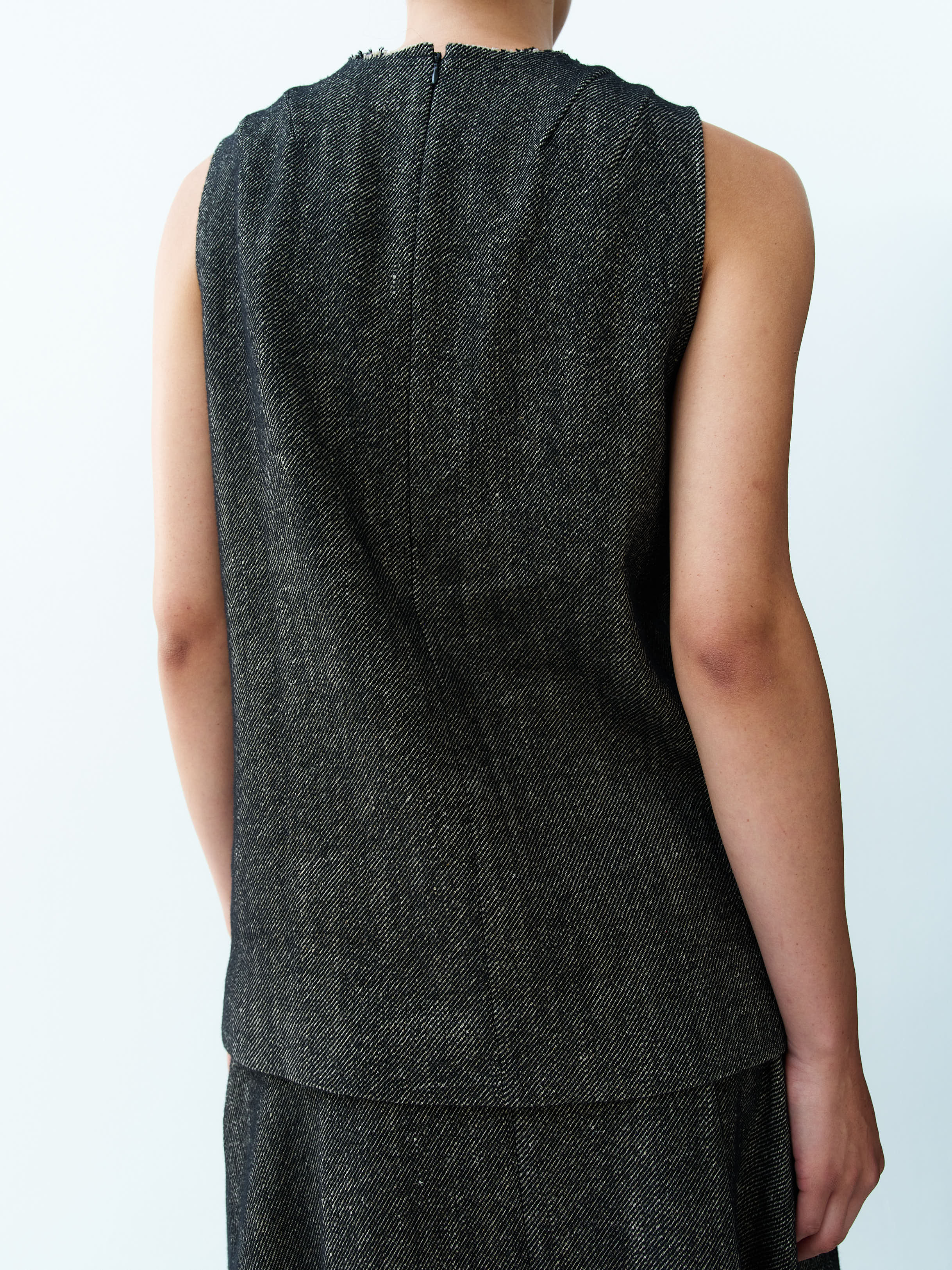 JOHN TOP / BLACK TEA