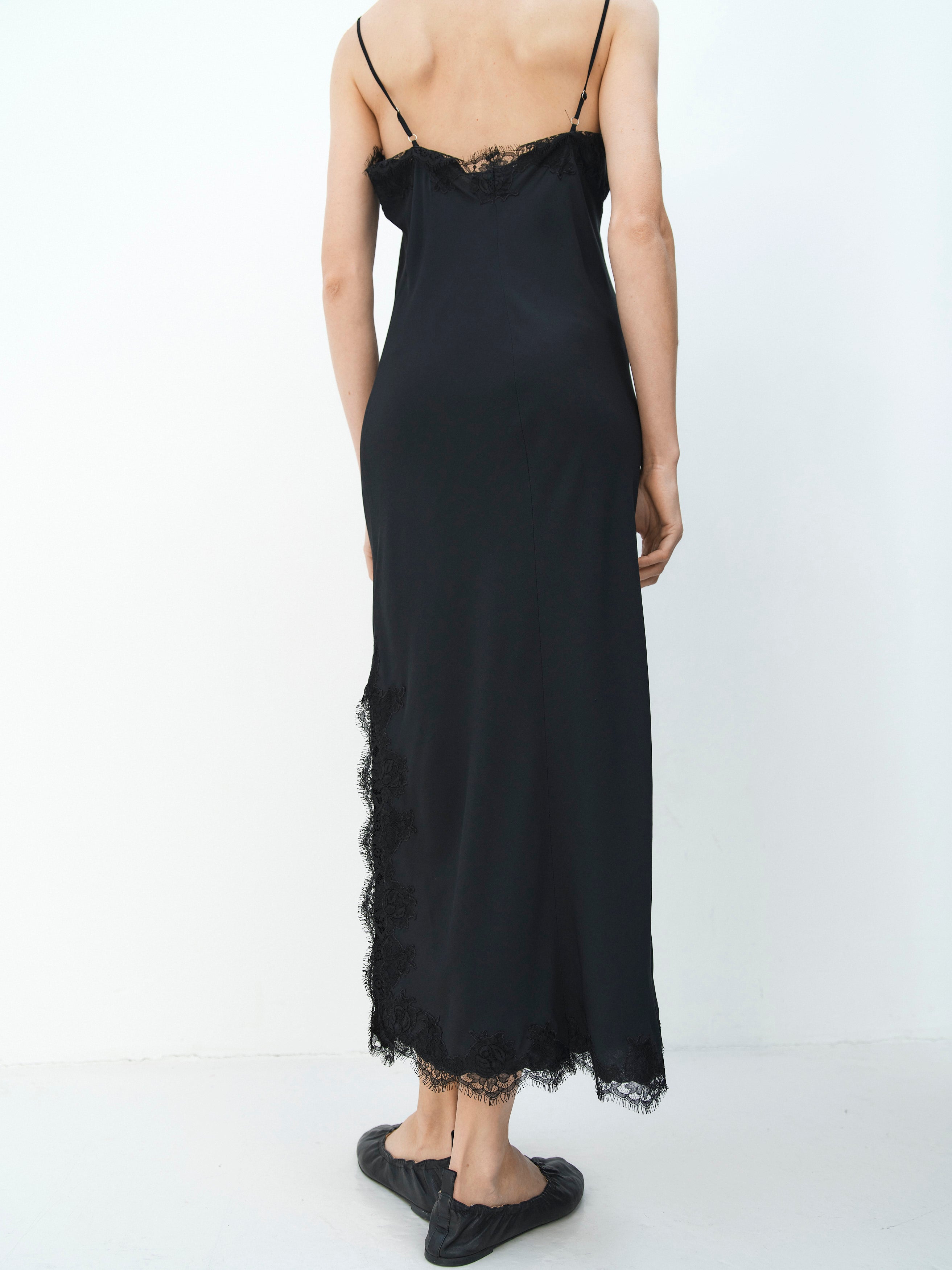 LACE CLEOPATRA DRESS / BLACK