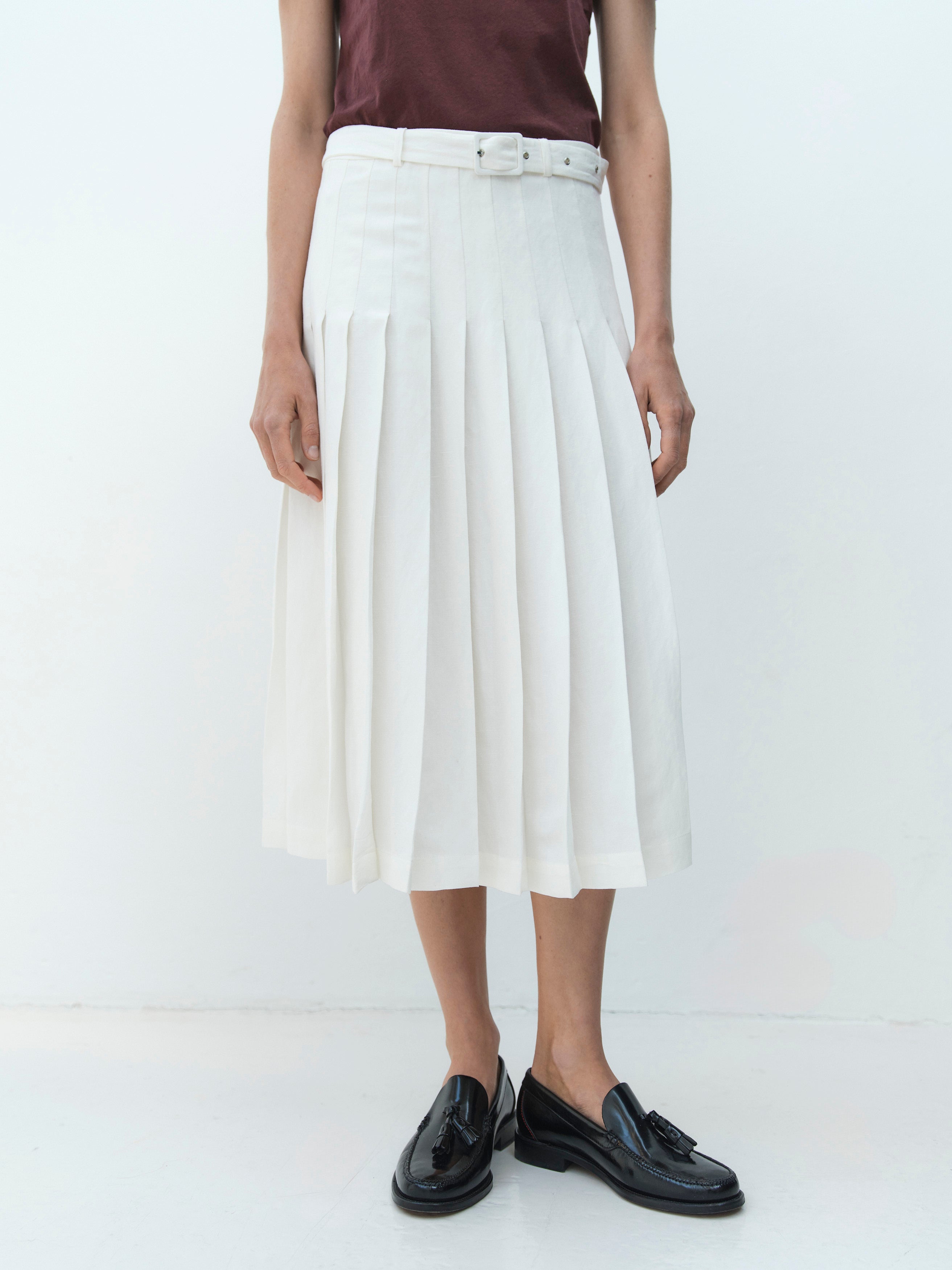 STORM SKIRT / MILK