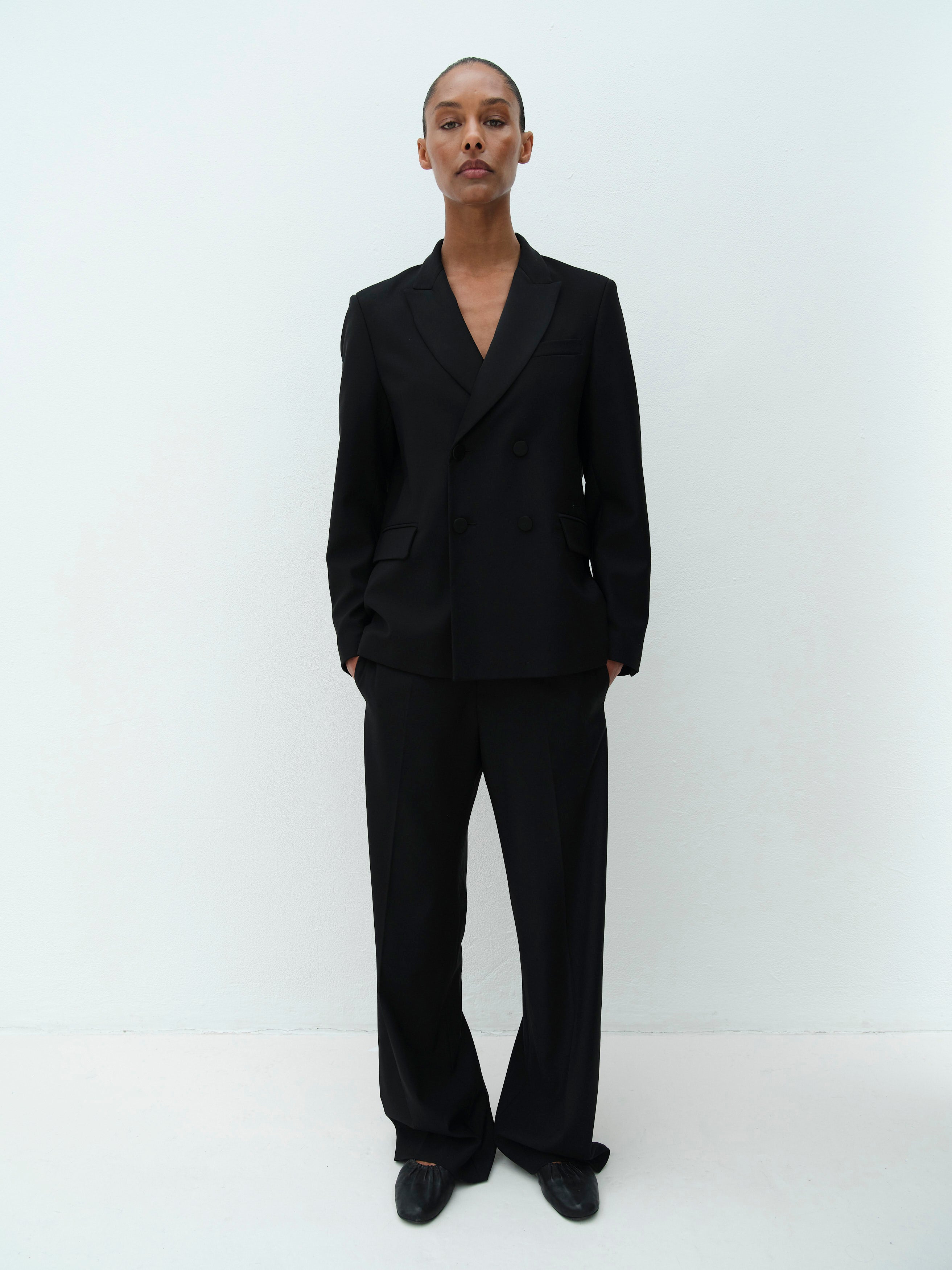 TUXEDO JACKET / BLACK