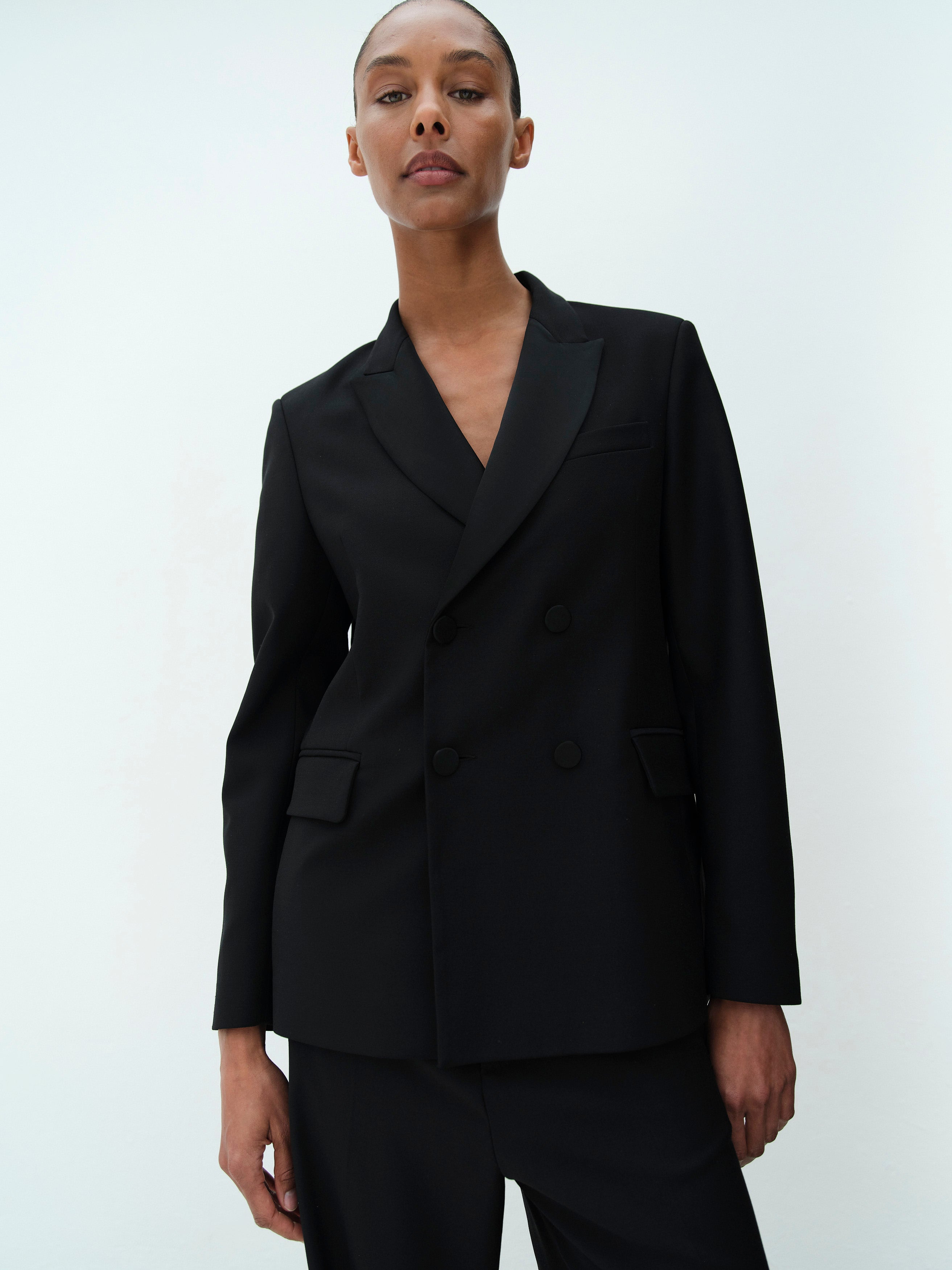 TUXEDO JACKET / BLACK