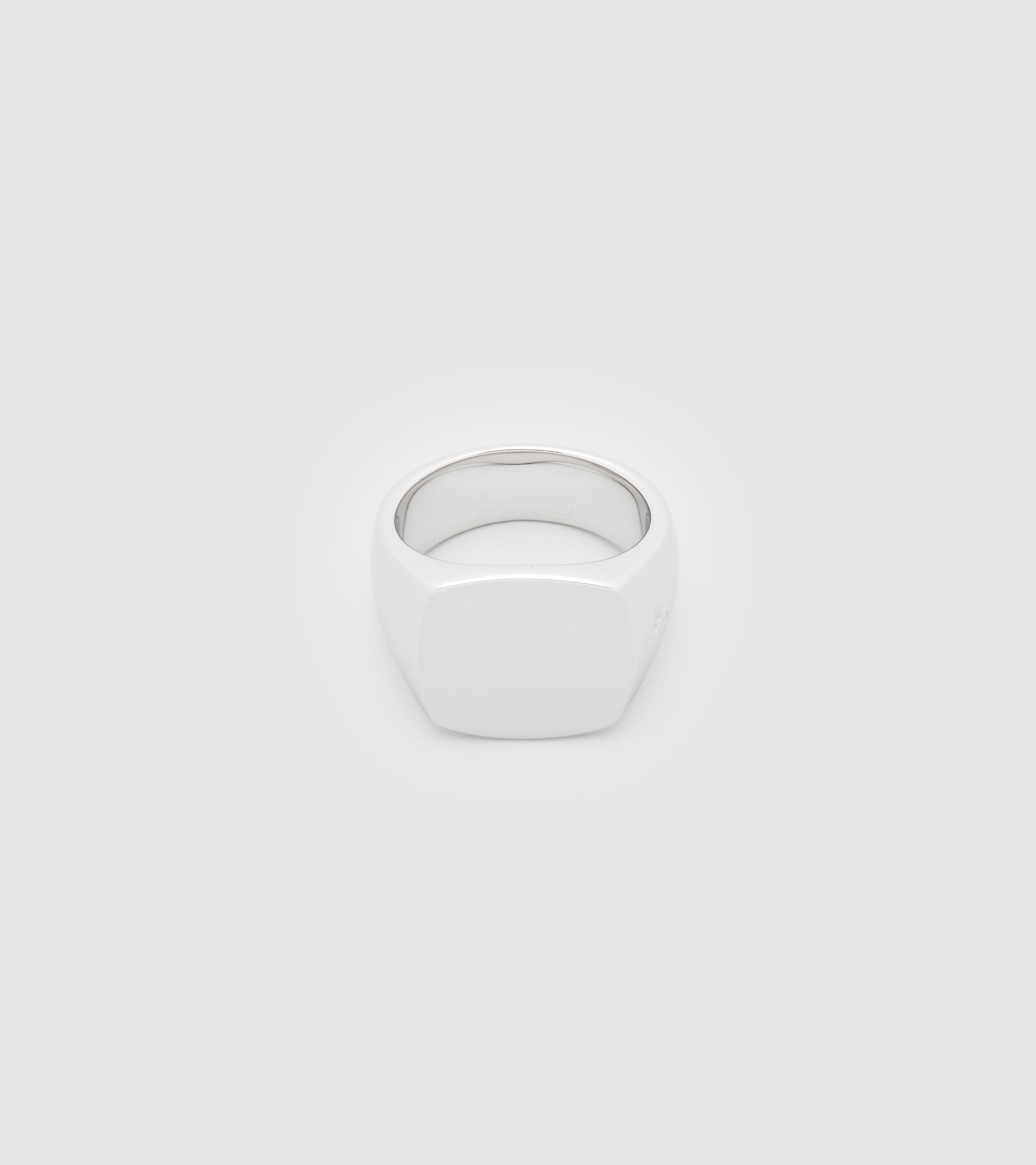 TOM WOOD / CUSHION POLISHED SILVER
