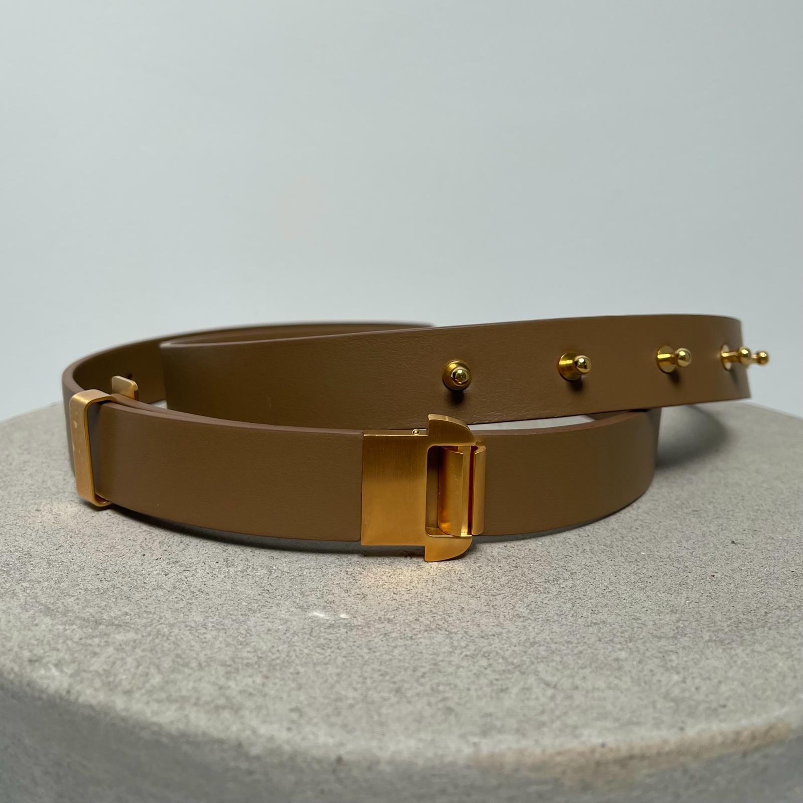 SUSAN SZATMARY, VOLTAIRE BELT / WALNUT-GOLD
